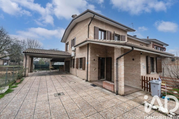 Villetta a schiera in vendita a Bondeno LS157261LS