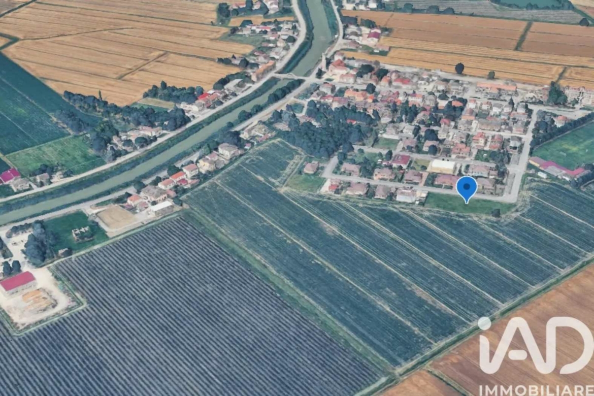 Terreno edificabile in vendita a Bondeno, Burana EL163867SR