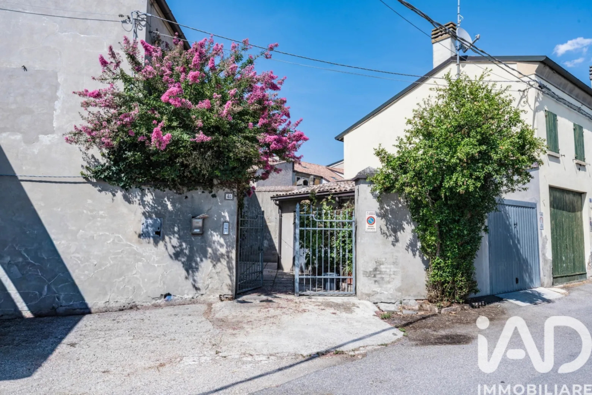Villetta a schiera in vendita a Bondeno EL167038SR